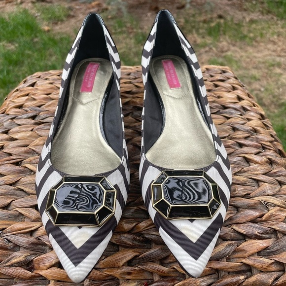 NEW Isaac Mizrahi Isadora 2 Chevron Stripe Ballet Inspired Slip-on Dress Shoes - Picture 6 of 9